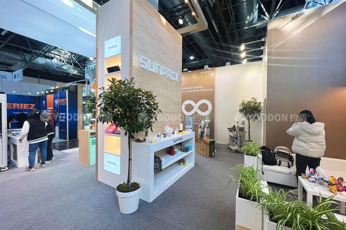 展臺(tái)設(shè)計(jì)與搭建